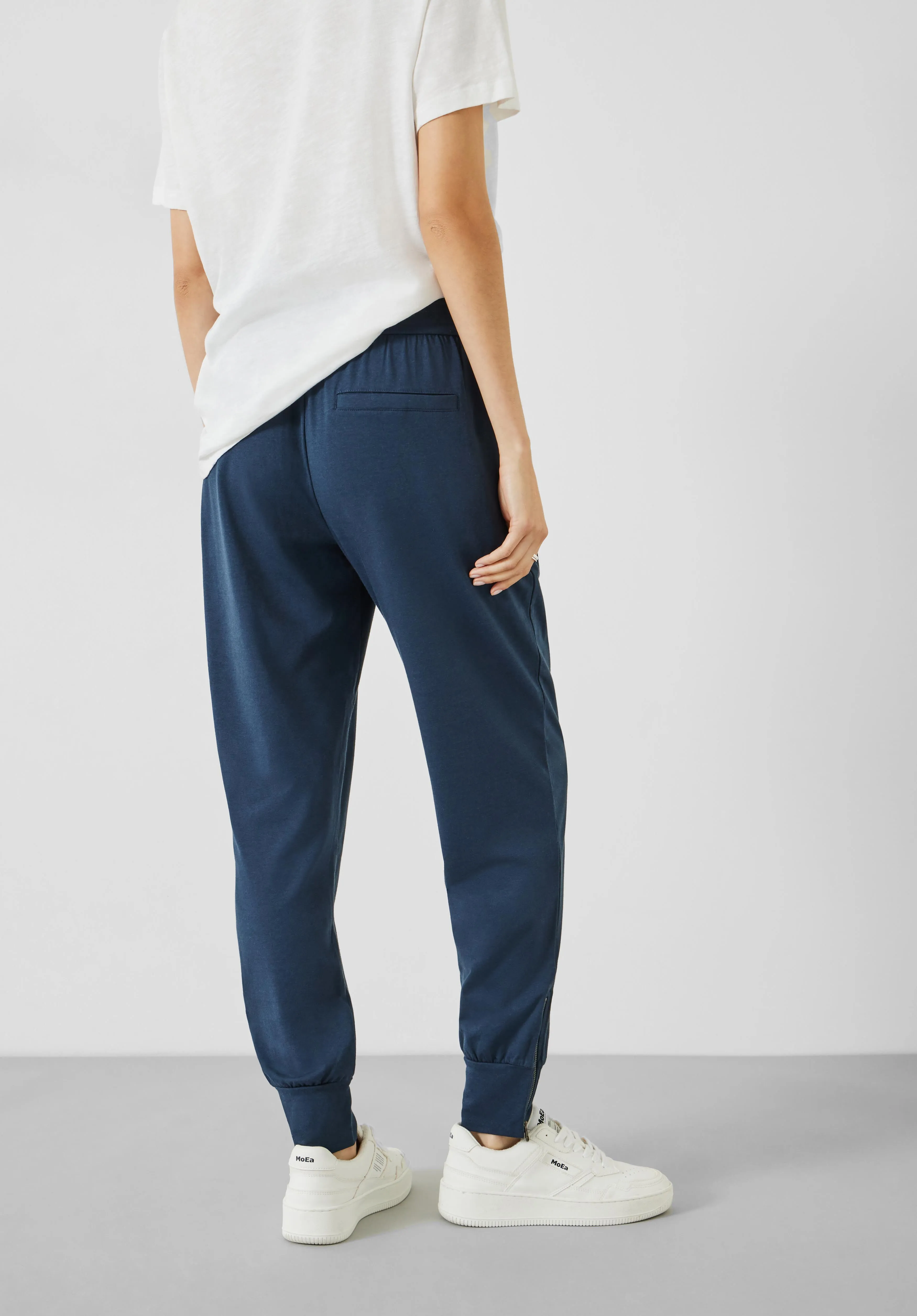 Amie Joggers