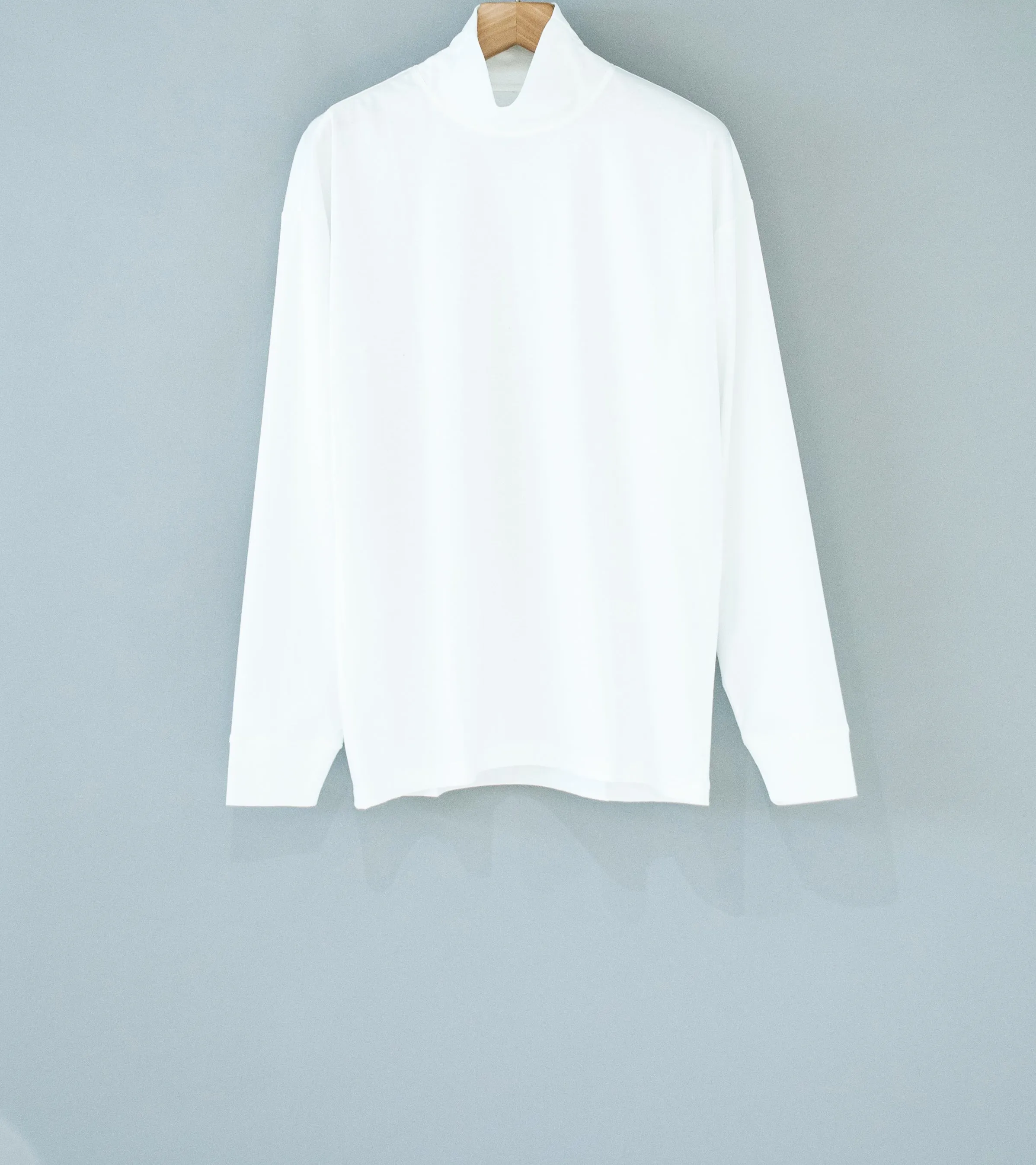 Arpenteur / CHCM 'Night Tee' (White Cotton Interlock)