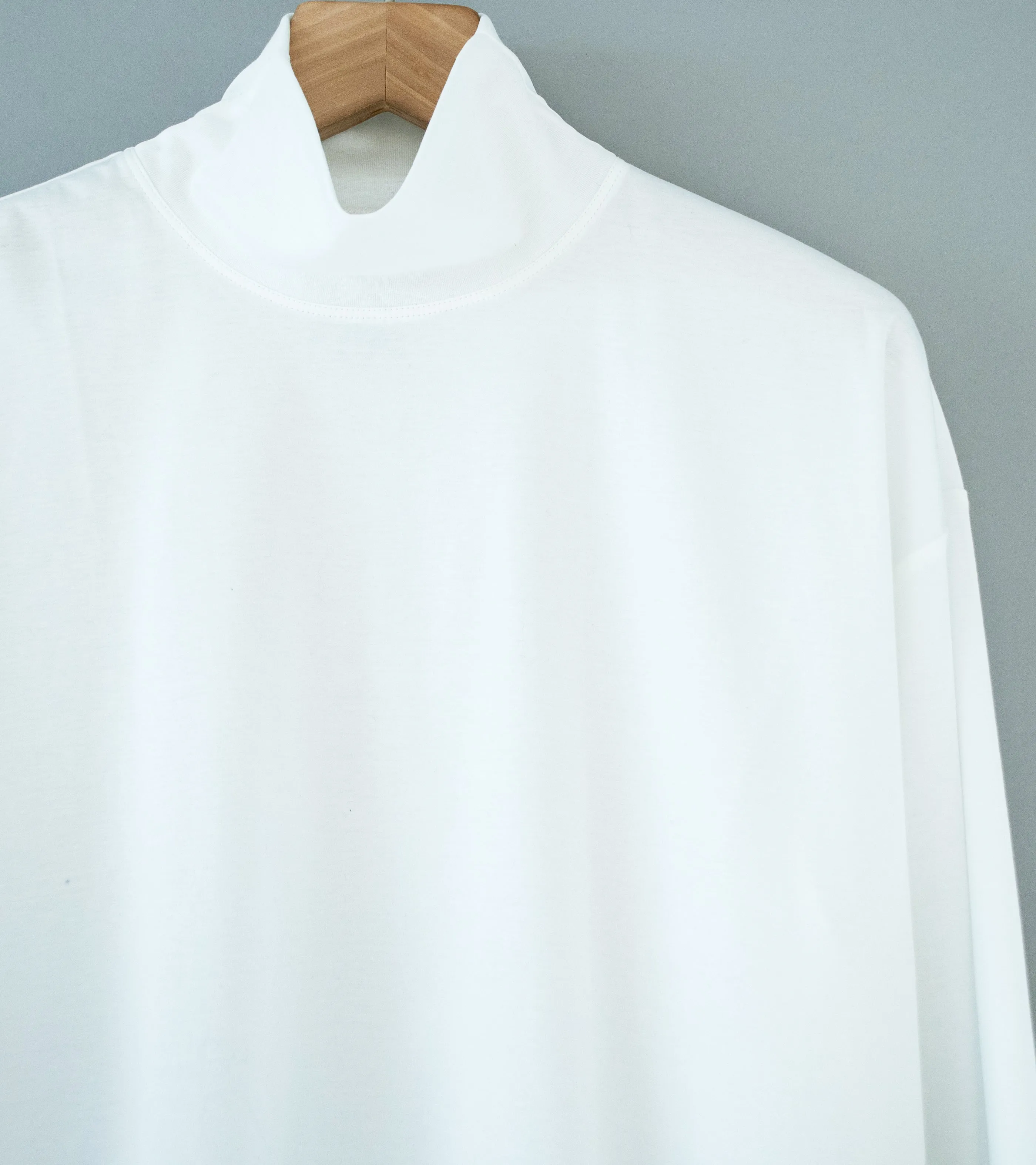 Arpenteur / CHCM 'Night Tee' (White Cotton Interlock)