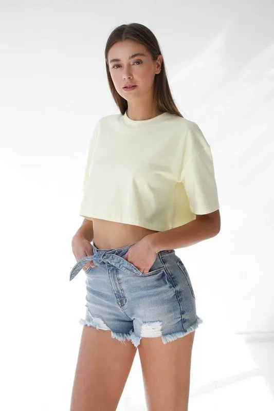 FRONT RIBBON TIE DETAIL SHORTS