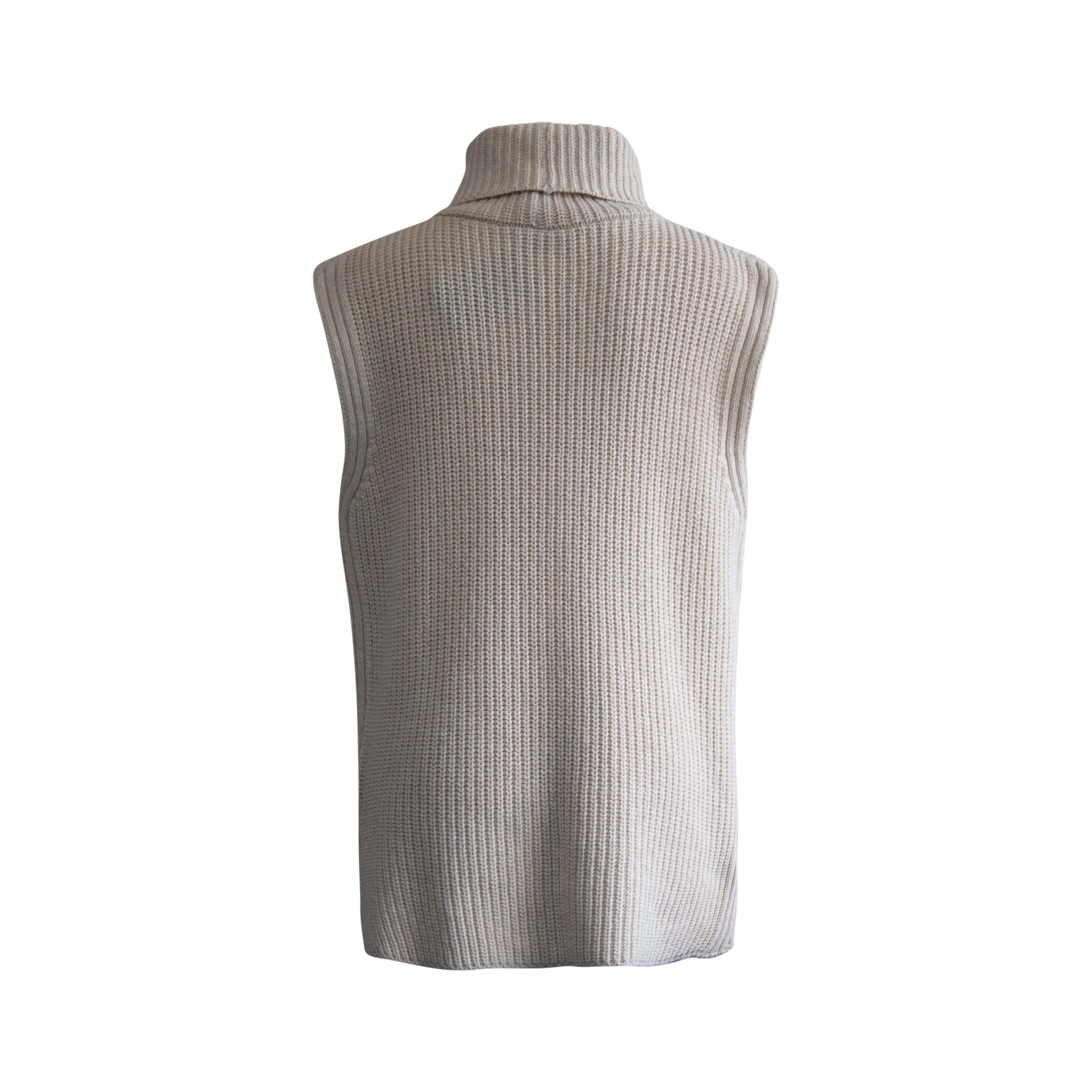 Le Reussi Cashmere Turtle Neck Sweater