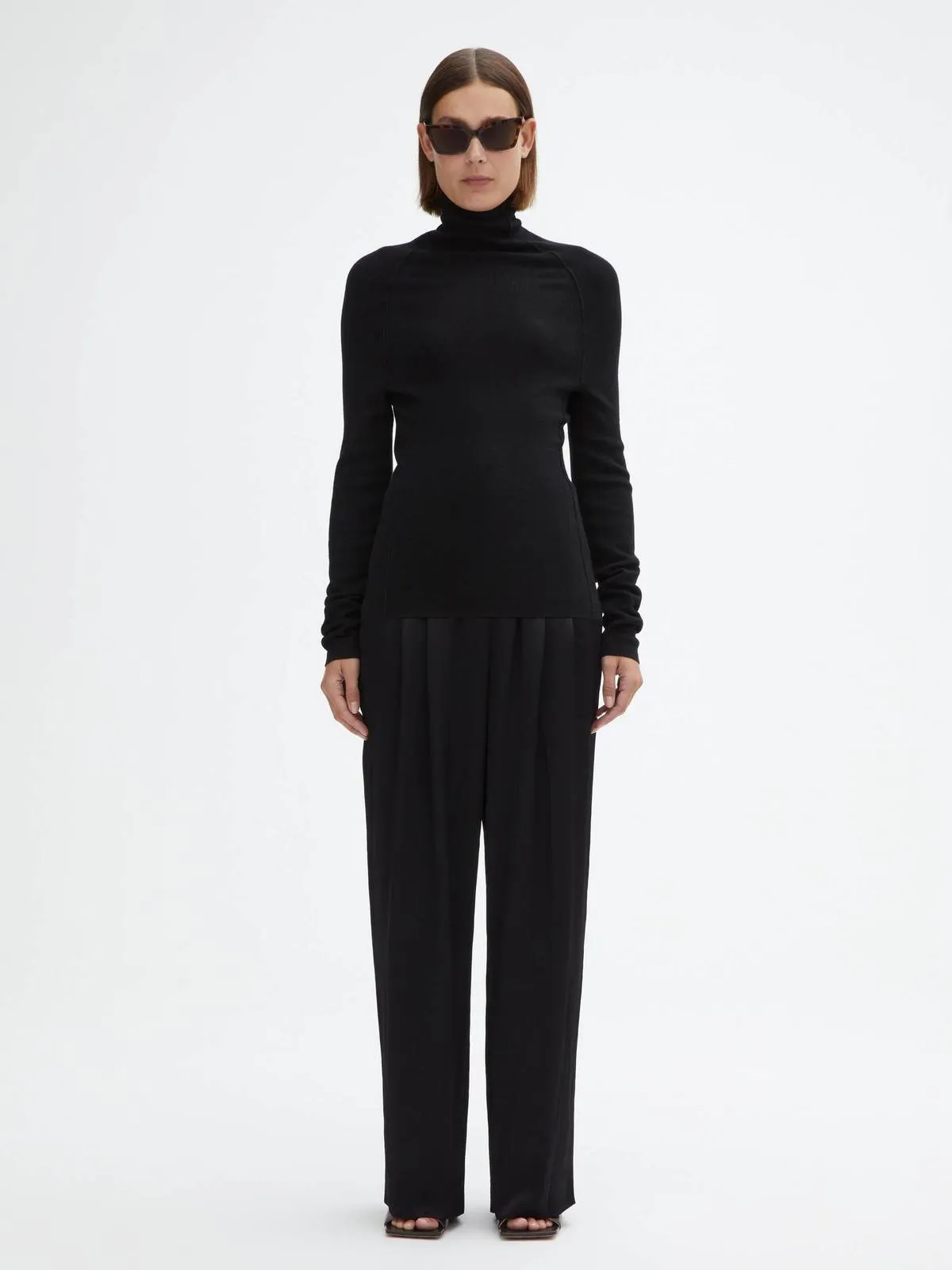 Merino Turtleneck - Black